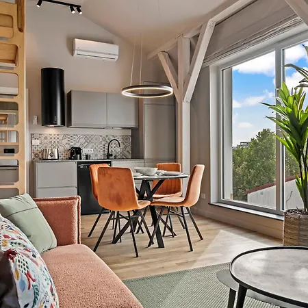 Ultra - Unirii & Old Town Apartment Bucharest