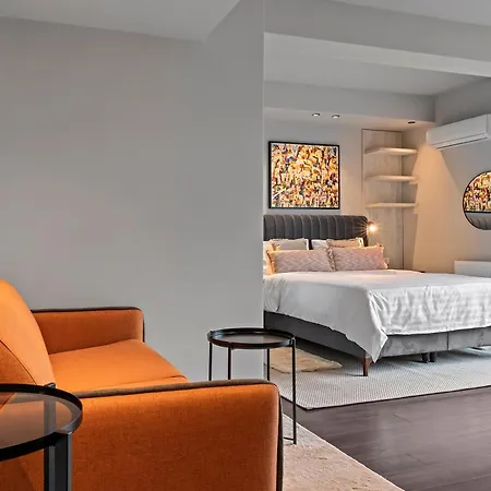 Ultra - Unirii & Old Town Apartment