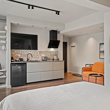 Ultra - Unirii & Old Town Apartment Bucharest