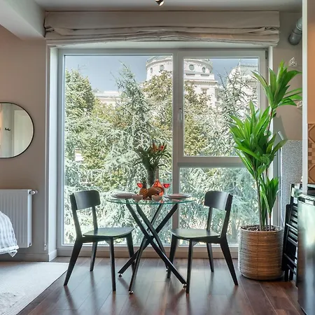 Ultra - Unirii & Old Town Appartement