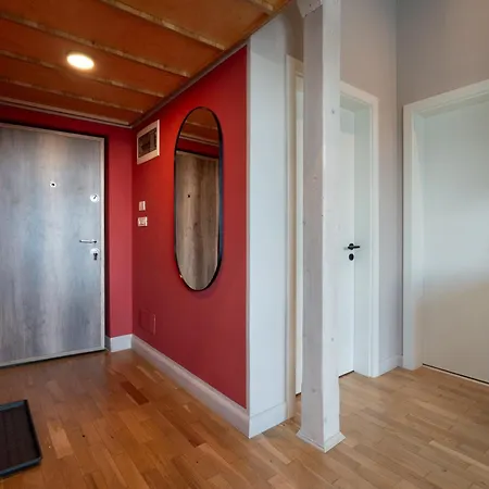 Ultra - Unirii & Old Town Apartament *