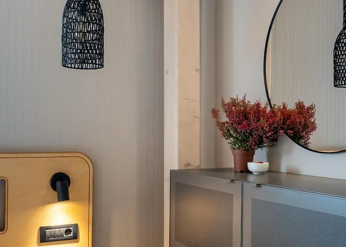 Ultra - Unirii & Old Town Apartman