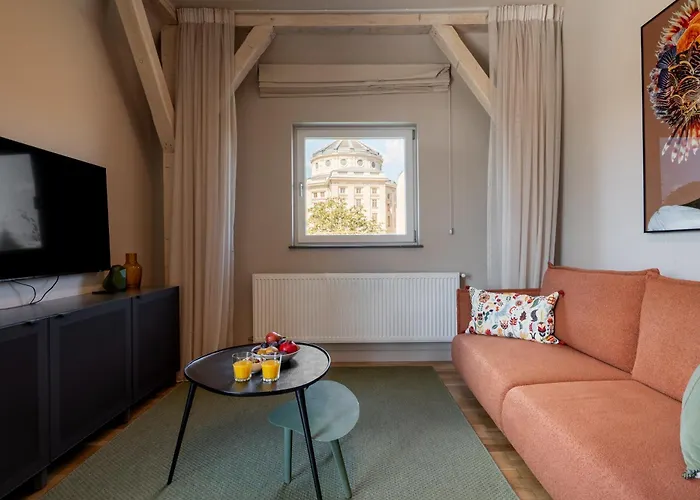 Ultra - Unirii & Old Town * Bukarest