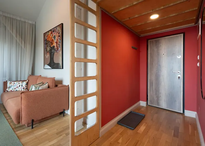 Ultra - Unirii & Old Town