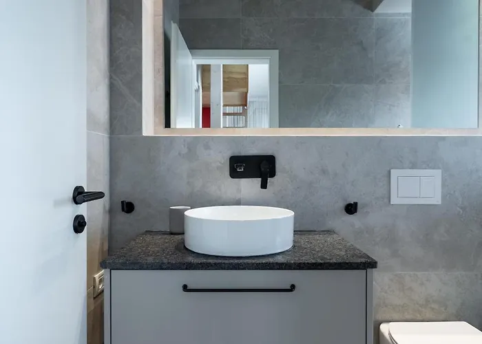 Ultra - Unirii & Old Town