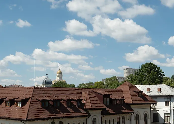 Ultra - Unirii & Old Town Apartman *